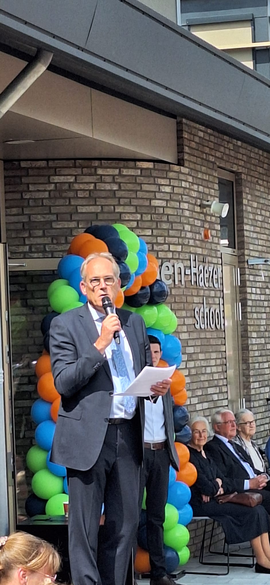 e98f7522 d147 4ed4 90e6 137b5c06054f