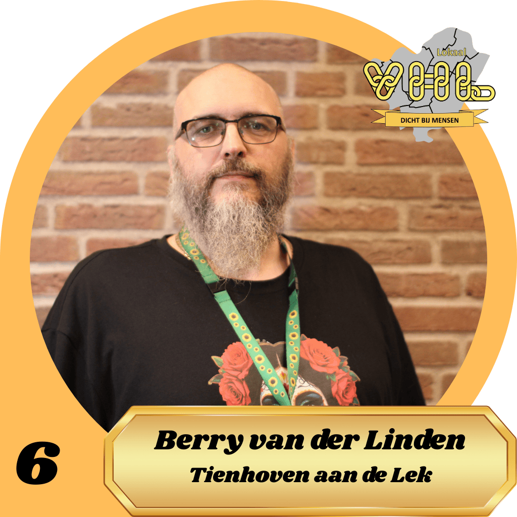 6 Berry met naam en logo